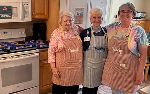 Image for Munson Manor Volunteers